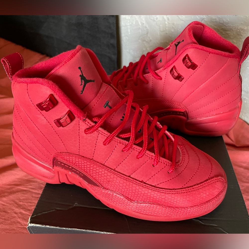 AIR JORDAN 12 RETRO YOUTH